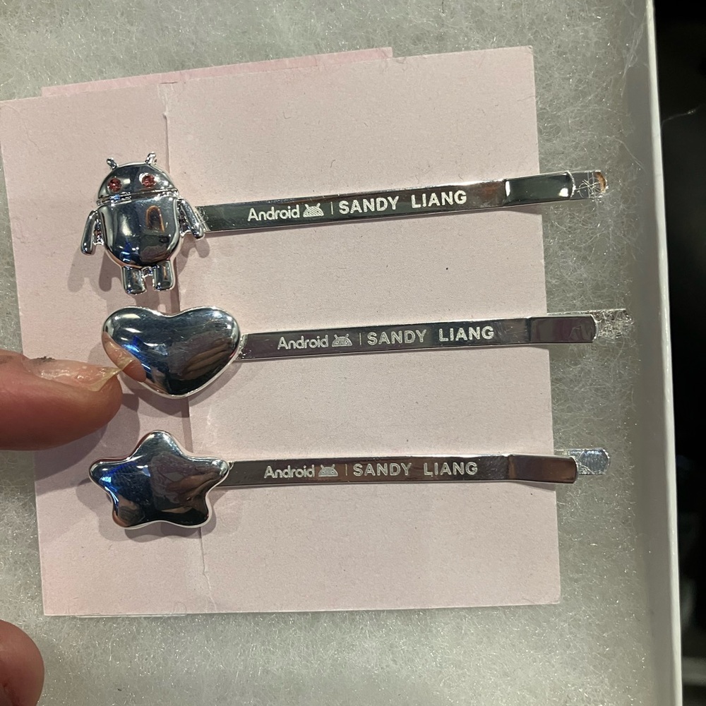 sandy liang y2k 2025 android hair clip set